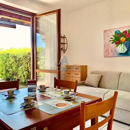 Azzurrite - - Gardaaffitti Com Apartment Sirmione
