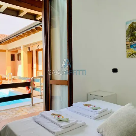 Azzurrite - - Gardaaffitti Com Sirmione