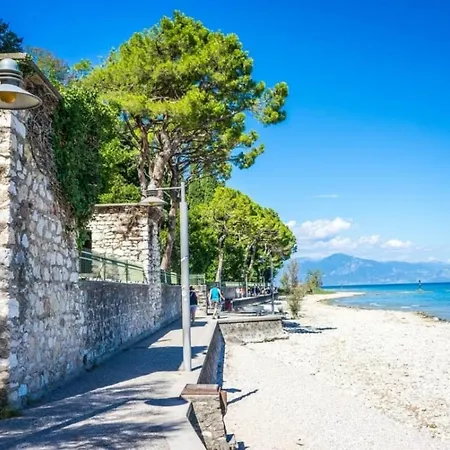 Azzurrite - - Gardaaffitti Com Sirmione